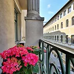 Deco Suite Quarter